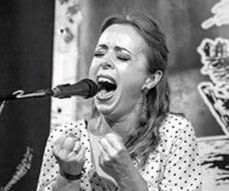 Nazaret Cala: recital de cante: 11 de junio