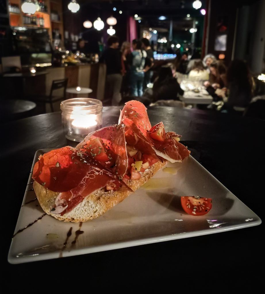 Tapas tablao flamenco café ziryab