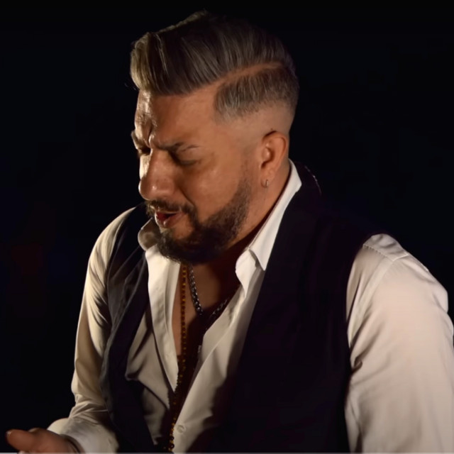 Raúl Jiménez cantaor flamenco
